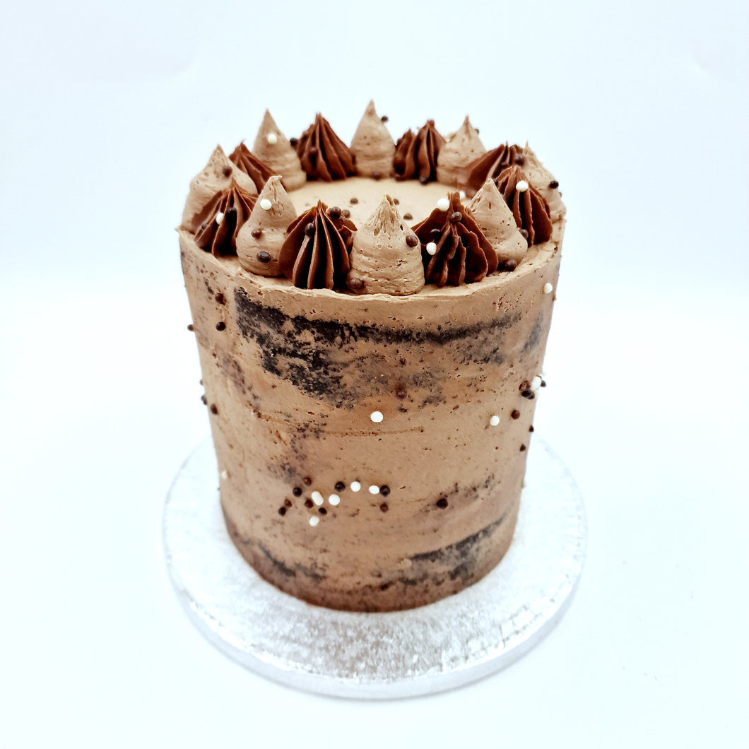 Semi-naked chocolate cake