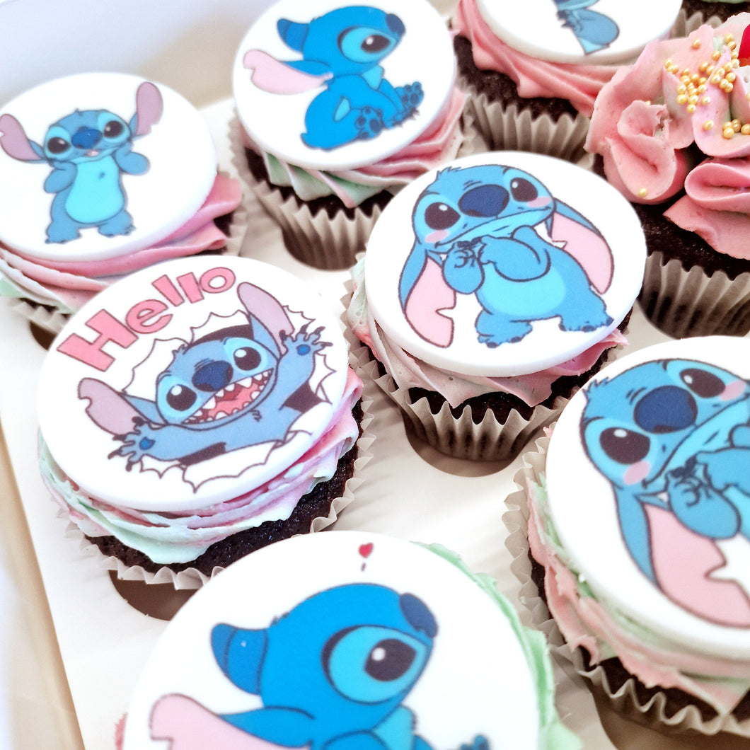 Stitch cupcakes