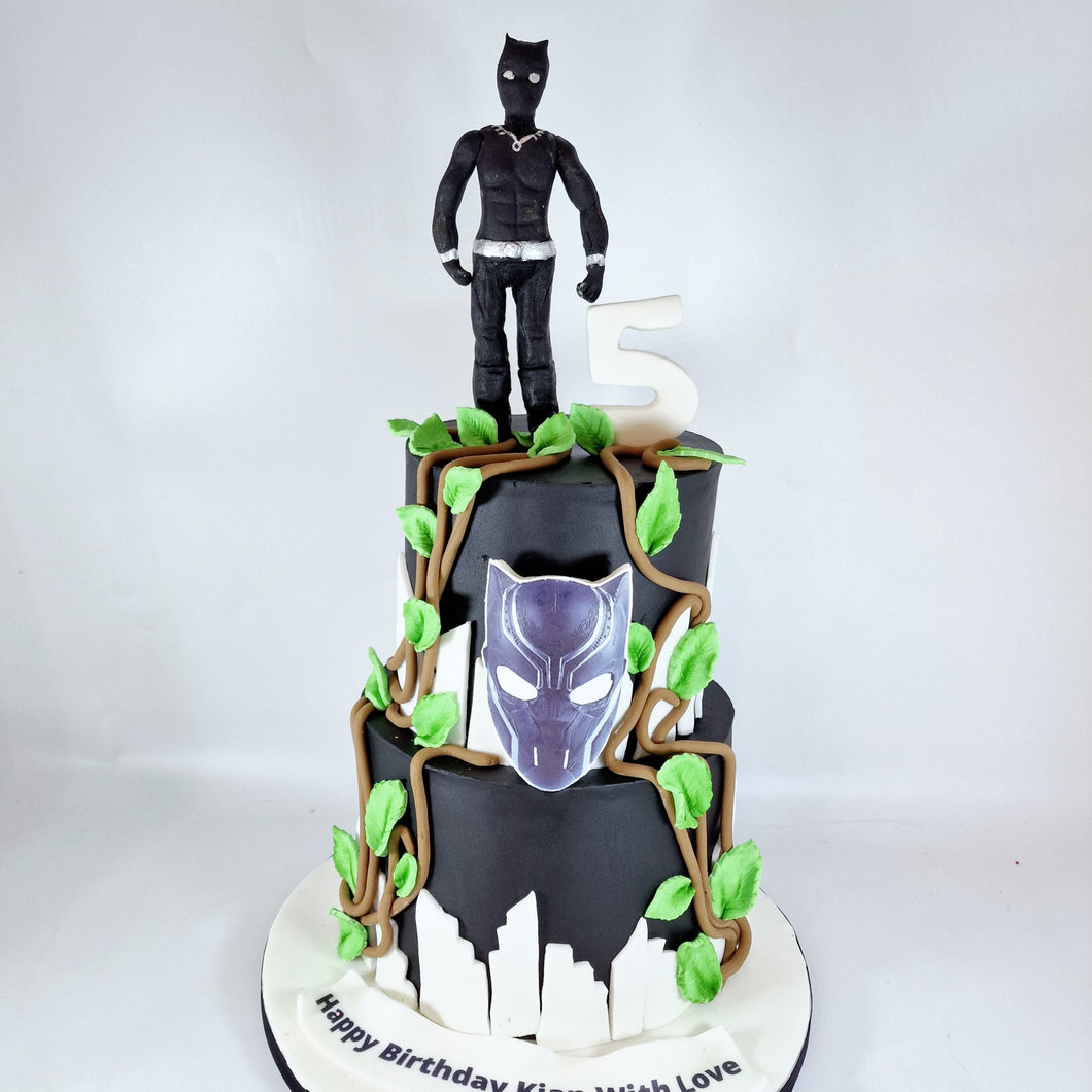 Black panther cake